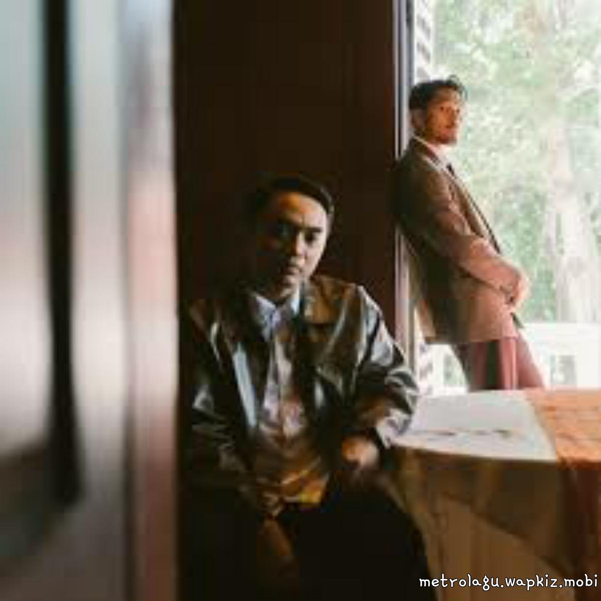 Adrian Khalif and Dipha Barus - Kualat cover art on Wallkpop