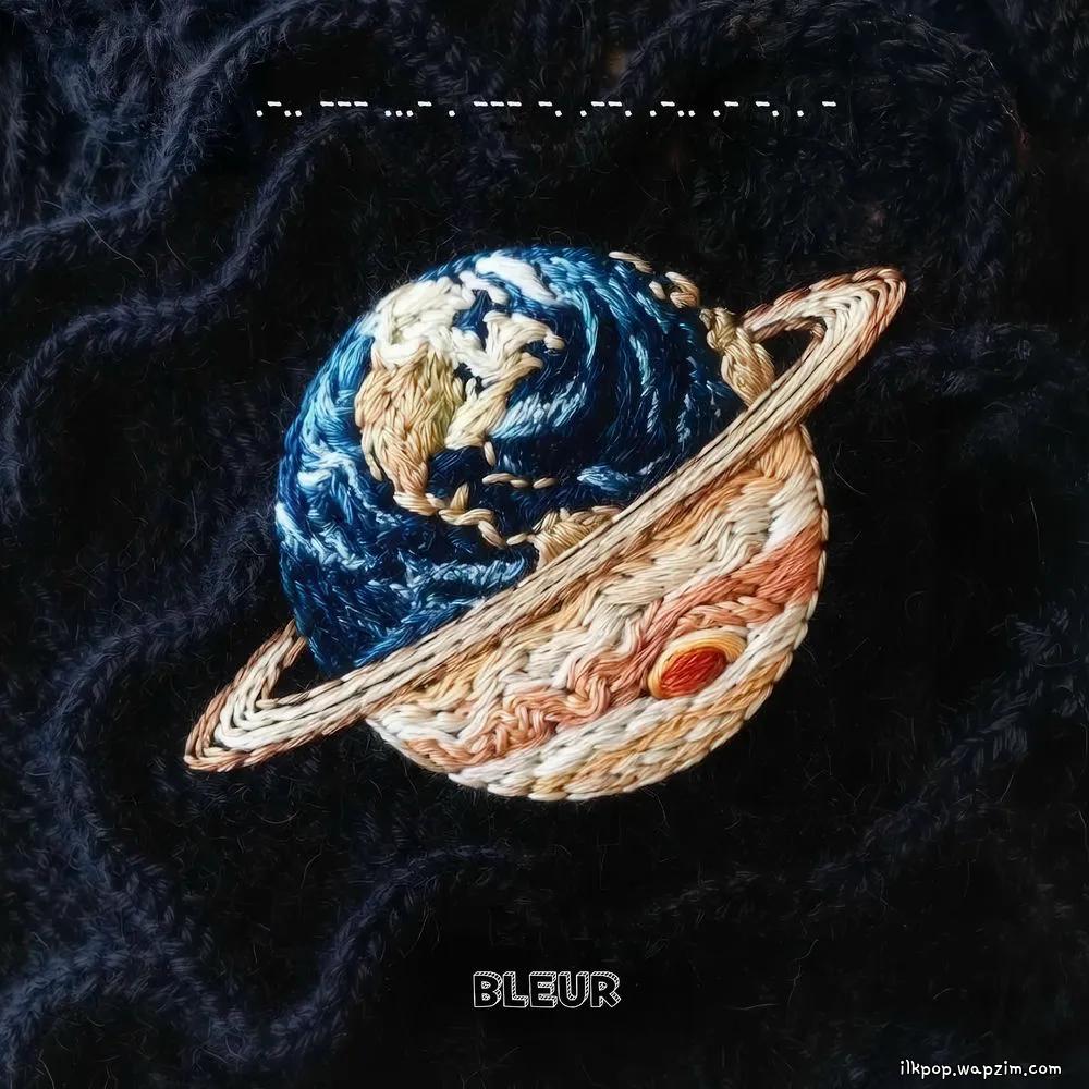 BLEUR - 지구인의 사랑은 (Love on Planet) cover art on Wallkpop
