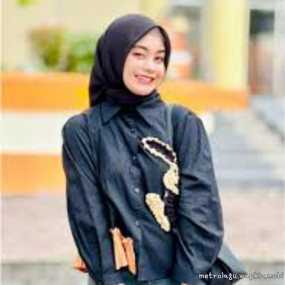 Cut Rani Auliza - Baik Baik Sayang cover art on Wallkpop