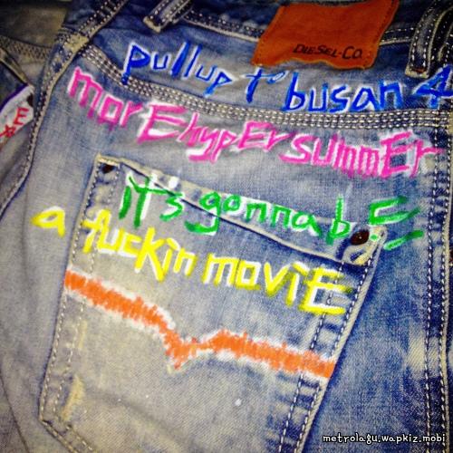 Effie - LETS FIND A GOOD MANAGER cover art on Wallkpop