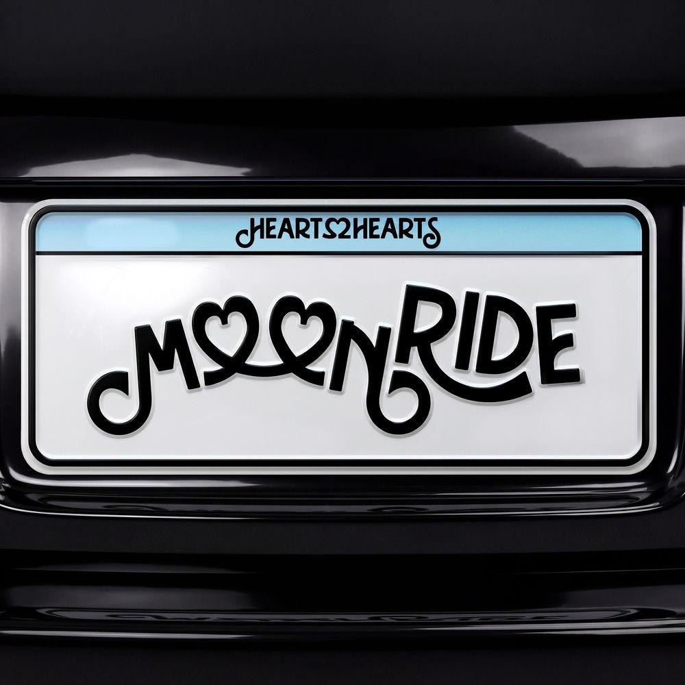 Hearts2Hearts - Moonride cover art on Wallkpop