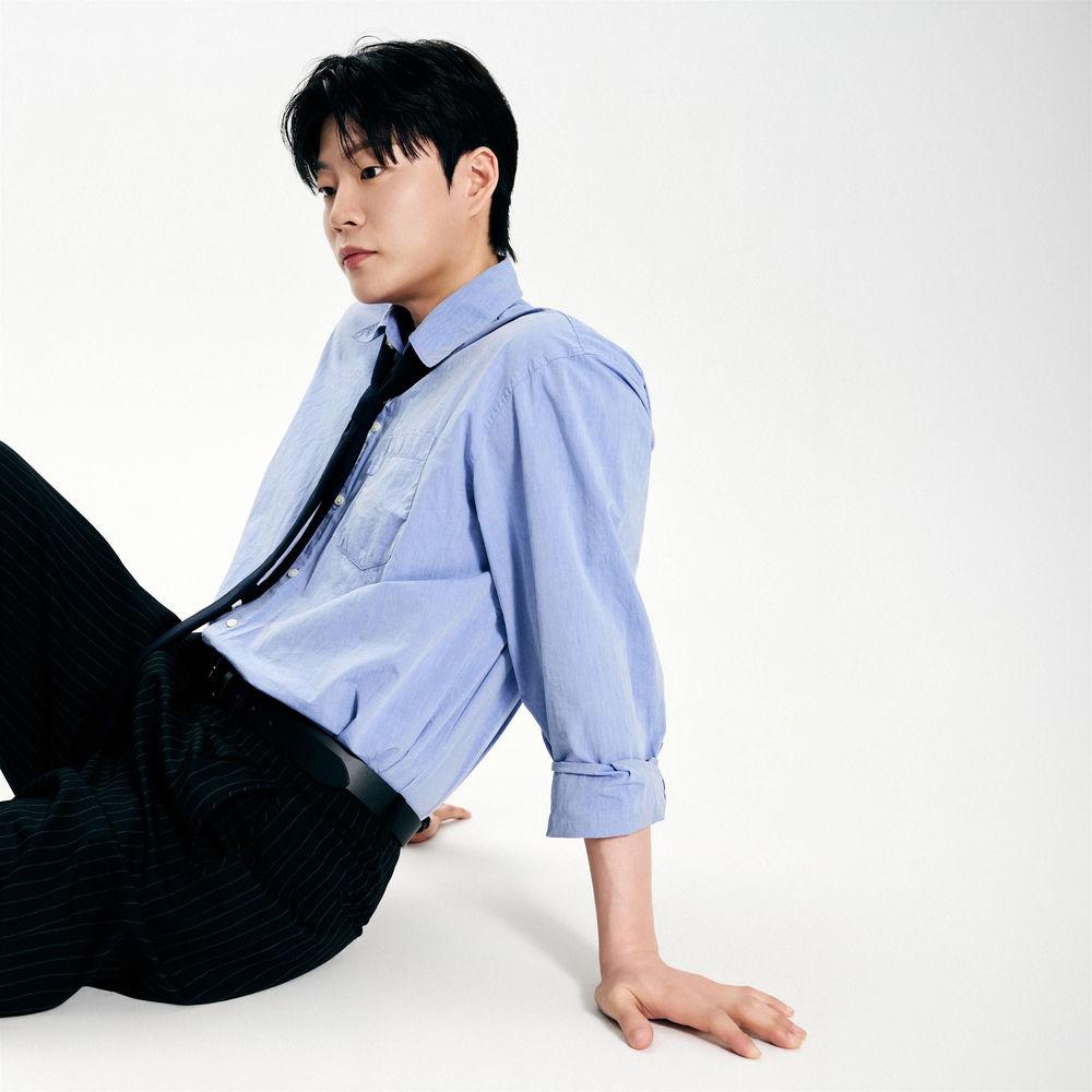 Hoons - 멈춰야해? (Unstoppable) cover 멈춰야해? (Unstoppable) album cover by Hoons on Wallkpop