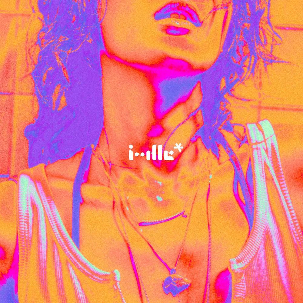 i-dle - Crow cover art on Wallkpop