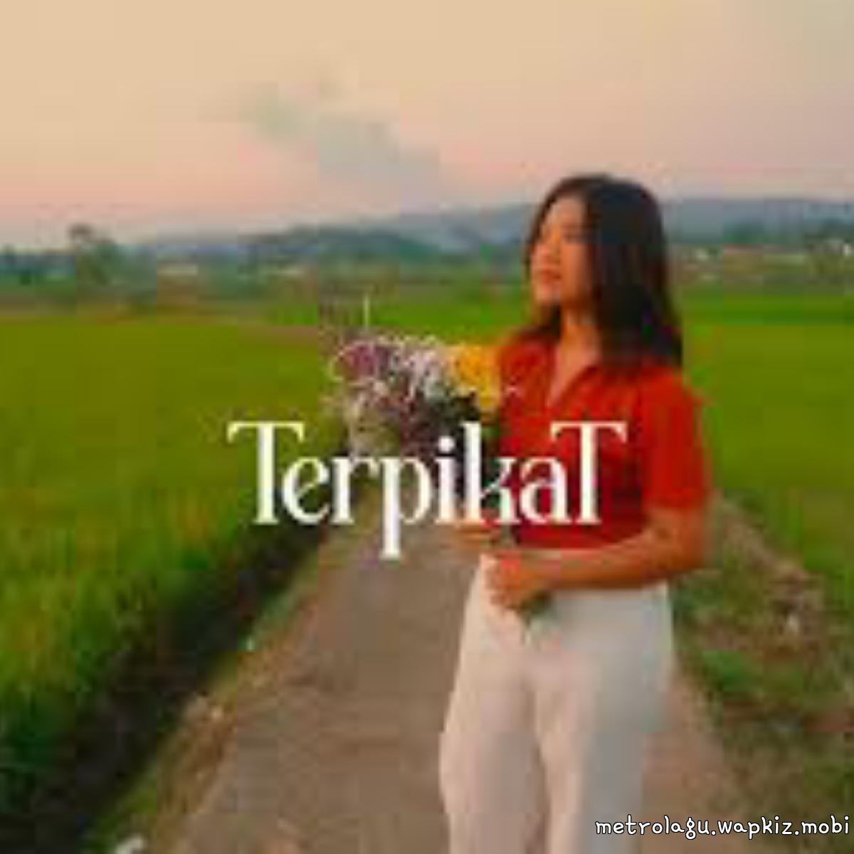 Jeyma Monica - Terpikat cover art on Wallkpop