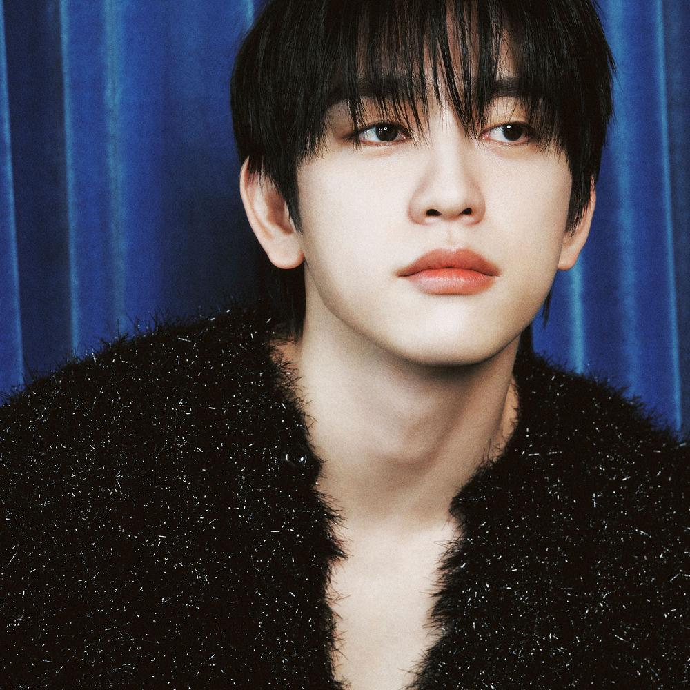 Jinyoung (GOT7) - Different Tracks cover art on Wallkpop