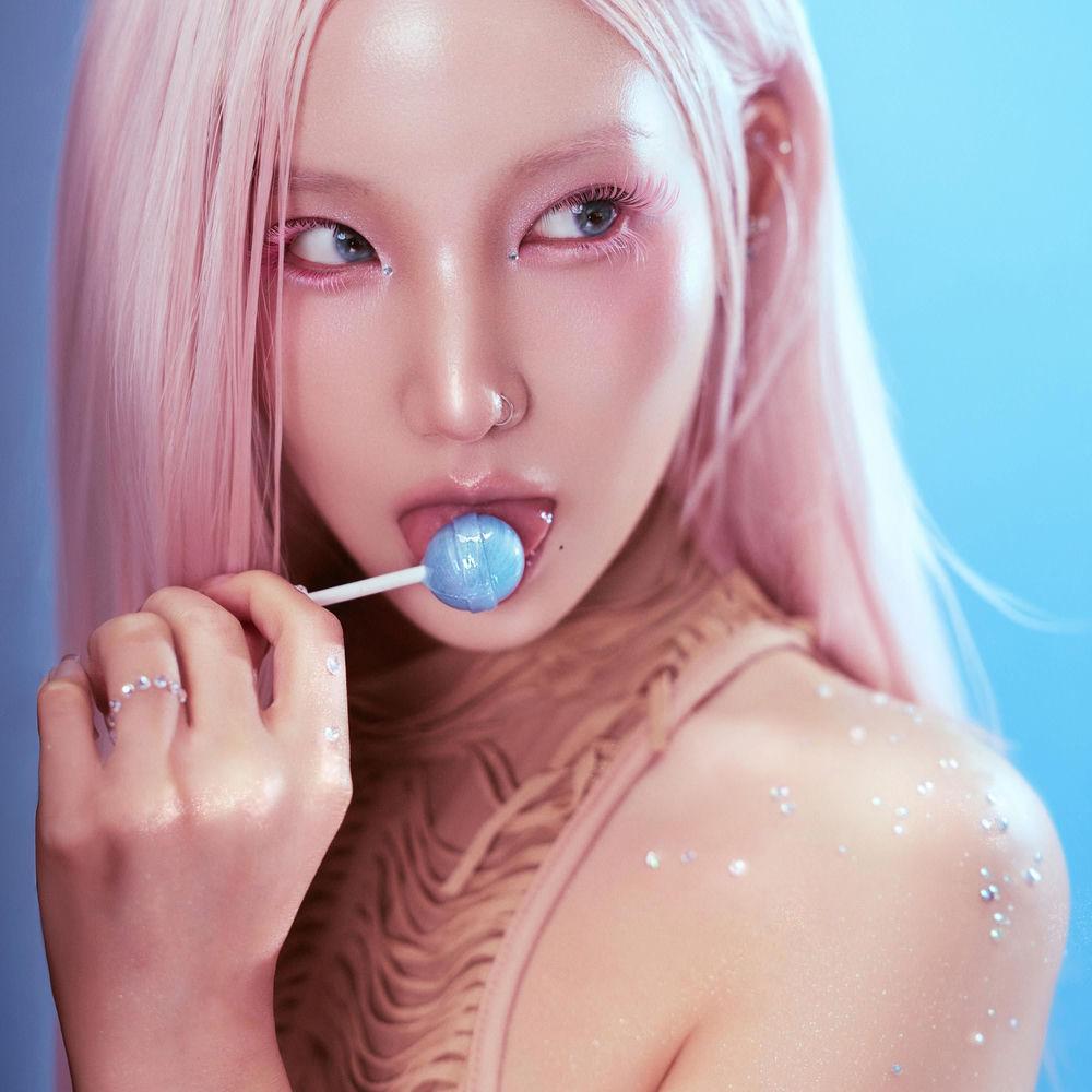 Jiselle - 멜랑꼴리(Melancholy) (Feat. sokodomo) cover art on Wallkpop