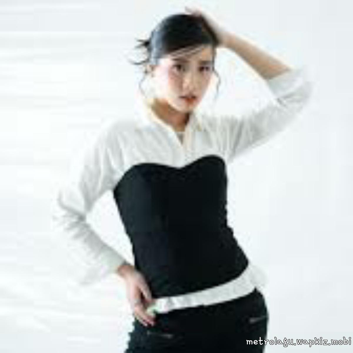 Joanna Andrea - Wajah Yang Membawa Aku Pulang cover art on Wallkpop