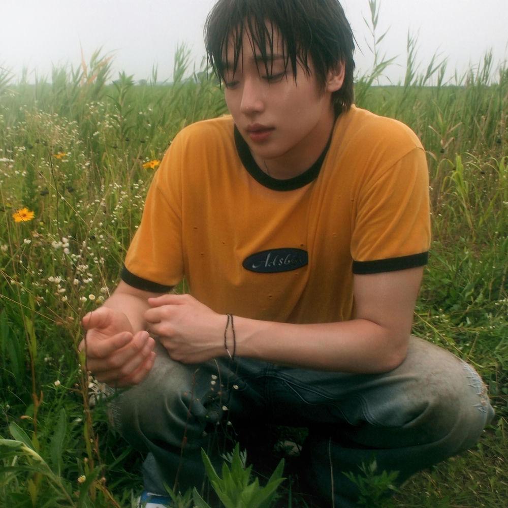 love song. album cover by JUNGSOOMIN on Wallkpop