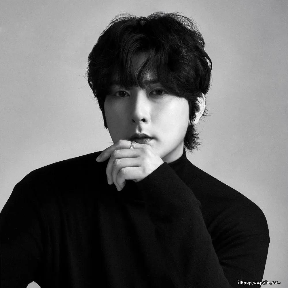 Jungsuk - 차마 말 못하고, 끝내 전하지 못 한 것들 (Left Unsaid, Never Delivered) (Prod. DOKO) cover art on Wallkpop