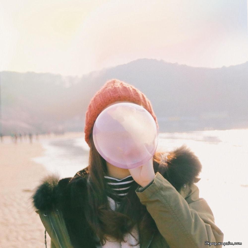 Minha - 너의 하루는 어떠니 (Your Days) cover art on Wallkpop