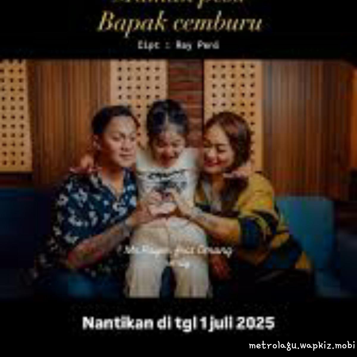 Mr Rayen Feat Omang Verly - Mamak Pesu Bapak Cemburu cover art on Wallkpop