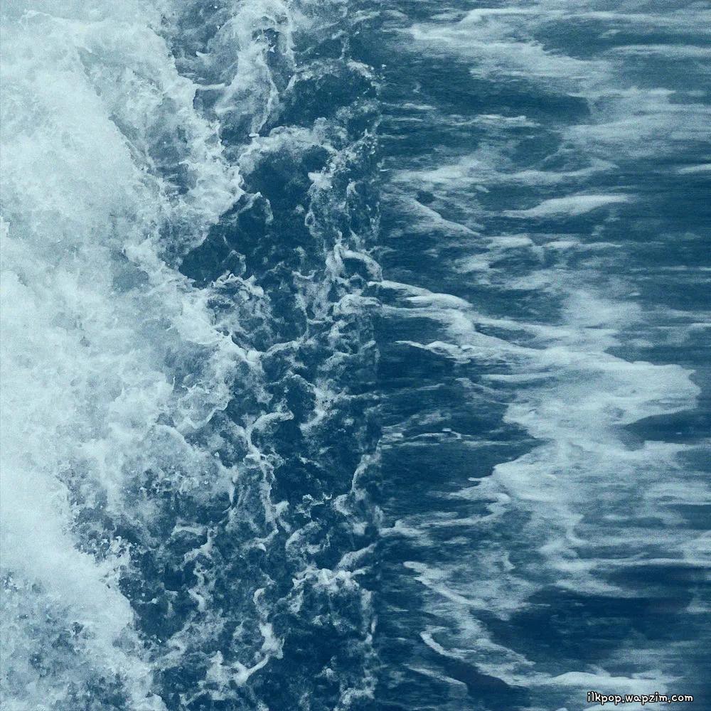 Nam Gijun - 물결 (Wave) cover art on Wallkpop