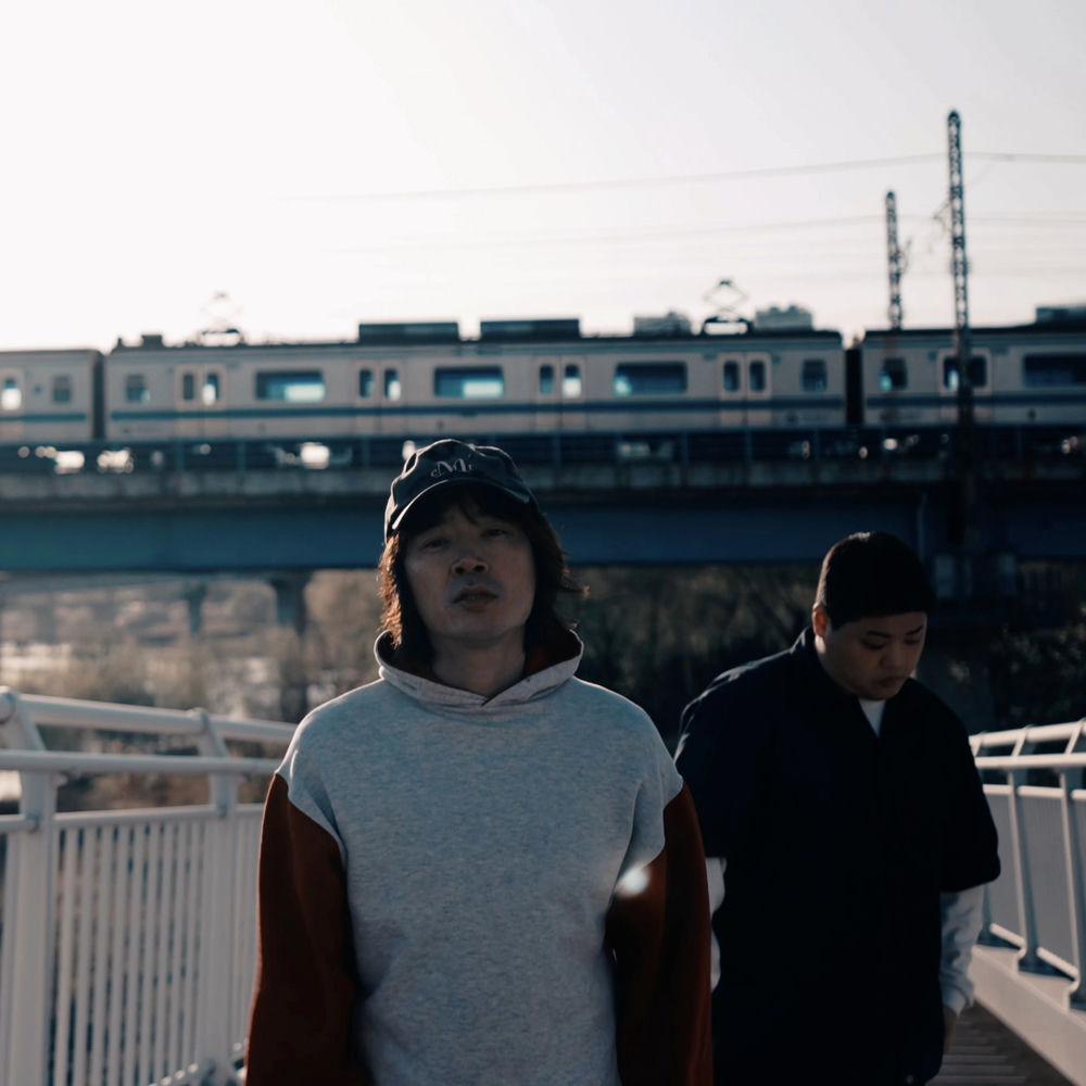noahjooda & hu57la - 살아 (Goodbye) cover art on Wallkpop