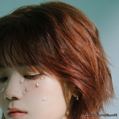 nuni - 오류의 원인 (Origin Of Error) cover art on Wallkpop