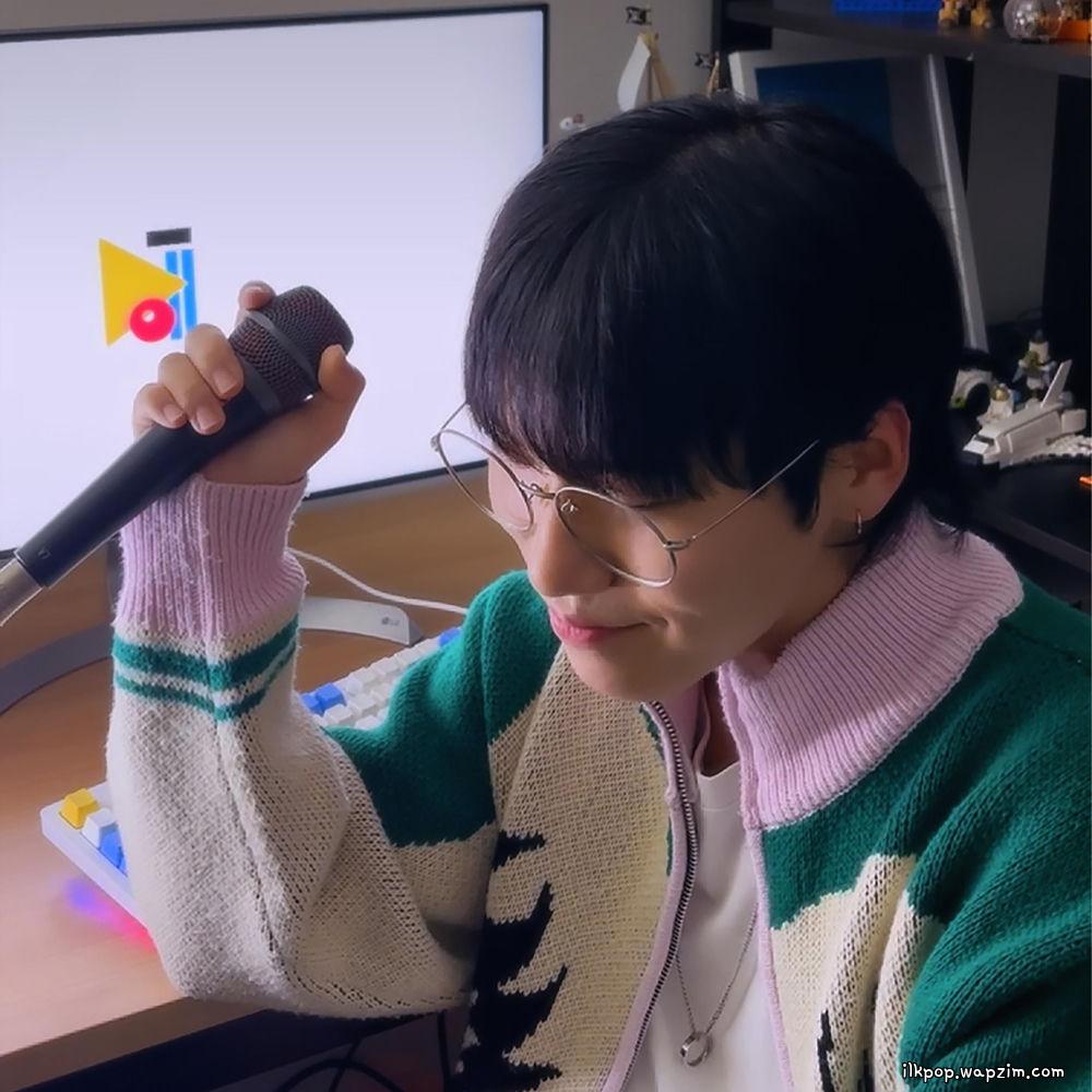 Parallel - 거짓말처럼 (Like a Lie) cover art on Wallkpop