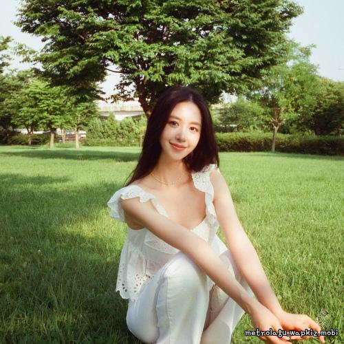 Park Eun Byul - Closer Than Before cover art on Wallkpop