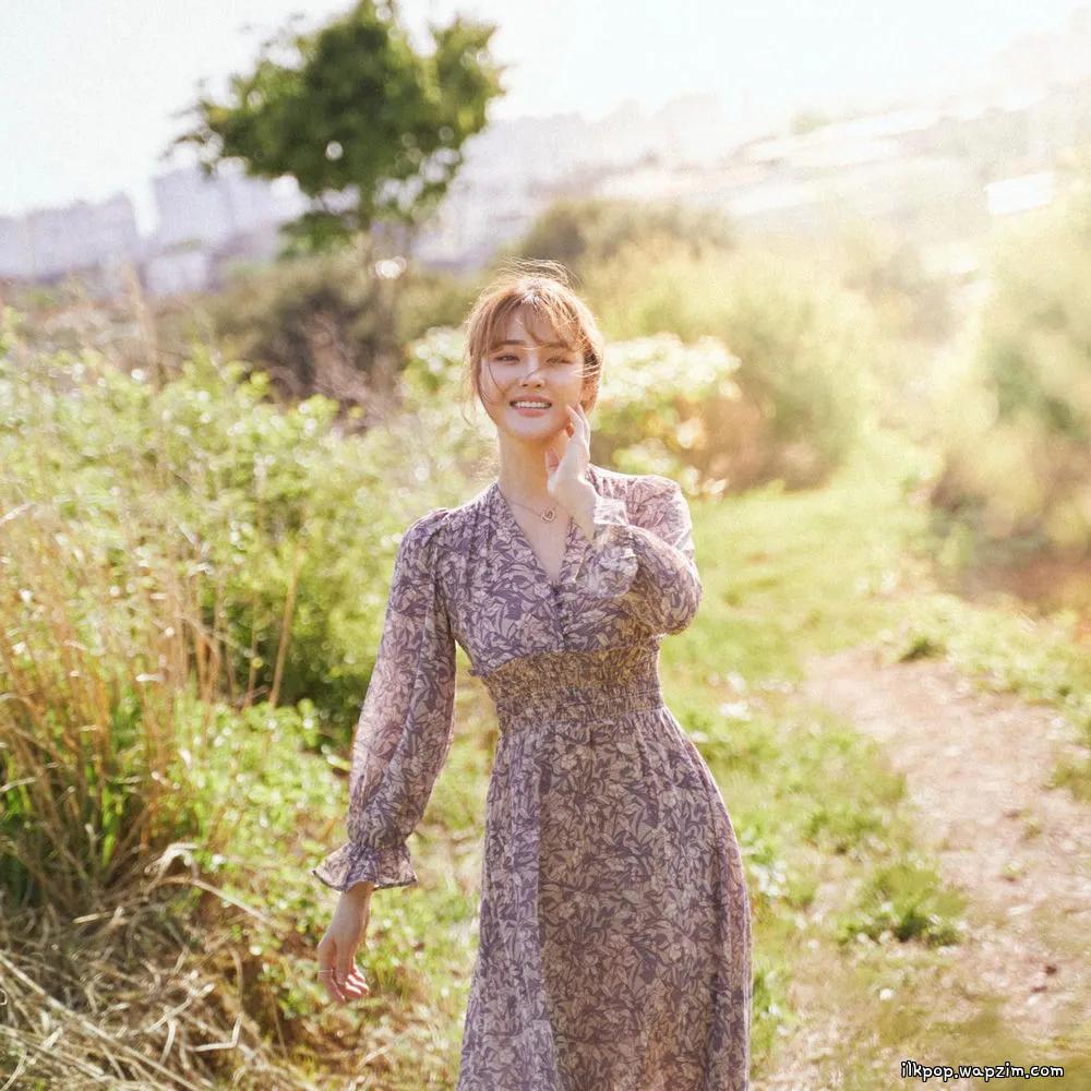 Private Story - 갑자기 널 좋아하게 됐어 (Suddenly) (feat. DANY) cover art on Wallkpop