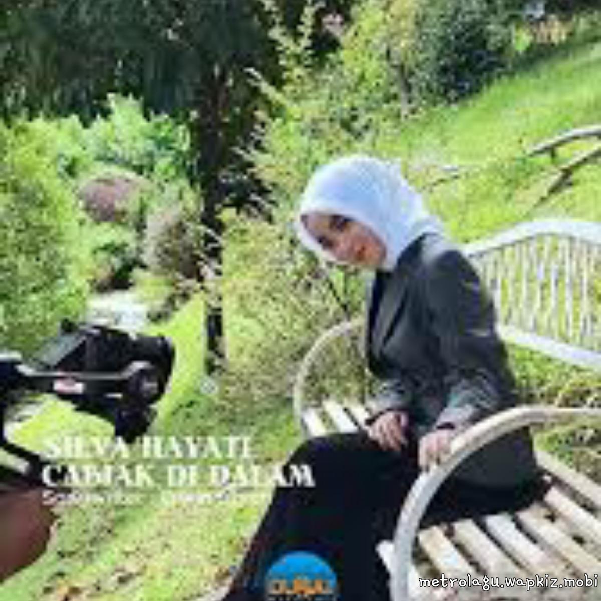Silva Hayati - Cabiak Di Dalam cover art on Wallkpop