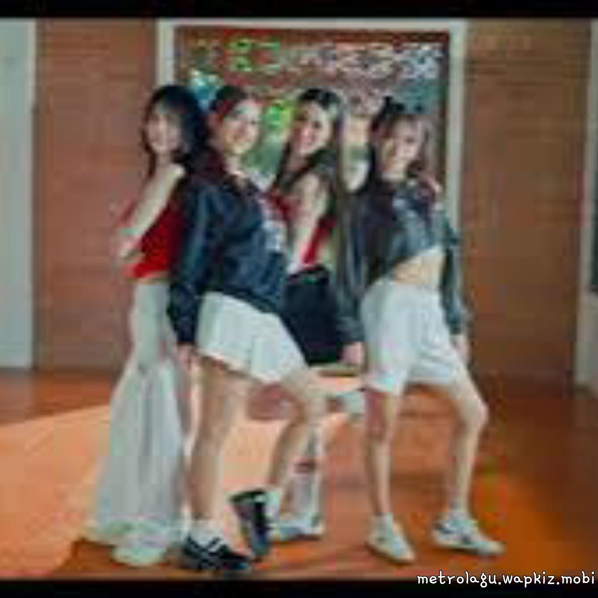 StarBe - Berikan Yang Terbaik cover art on Wallkpop