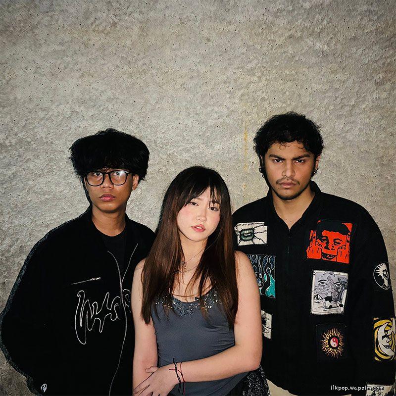 Tenxi, Jemsii - Berubah cover art on Wallkpop