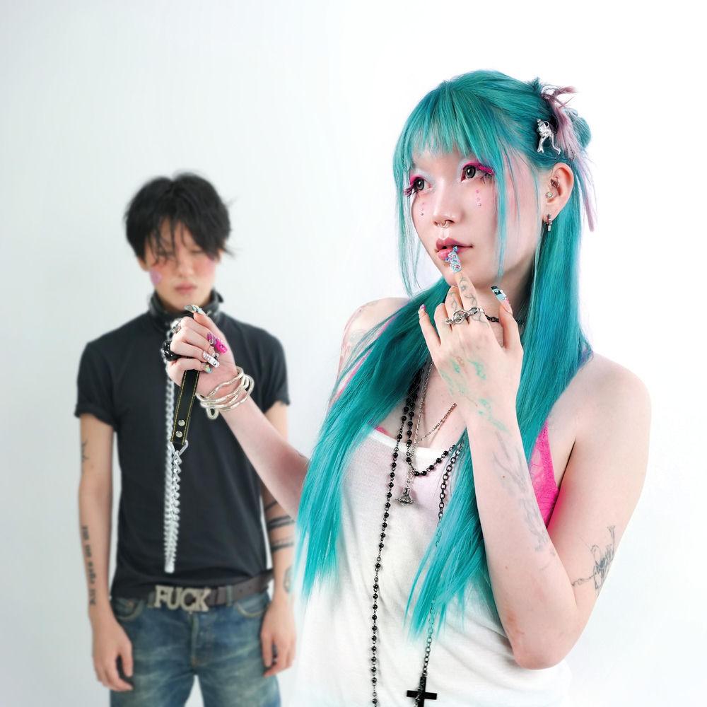 xiihu - submissive & breedable cover art on Wallkpop