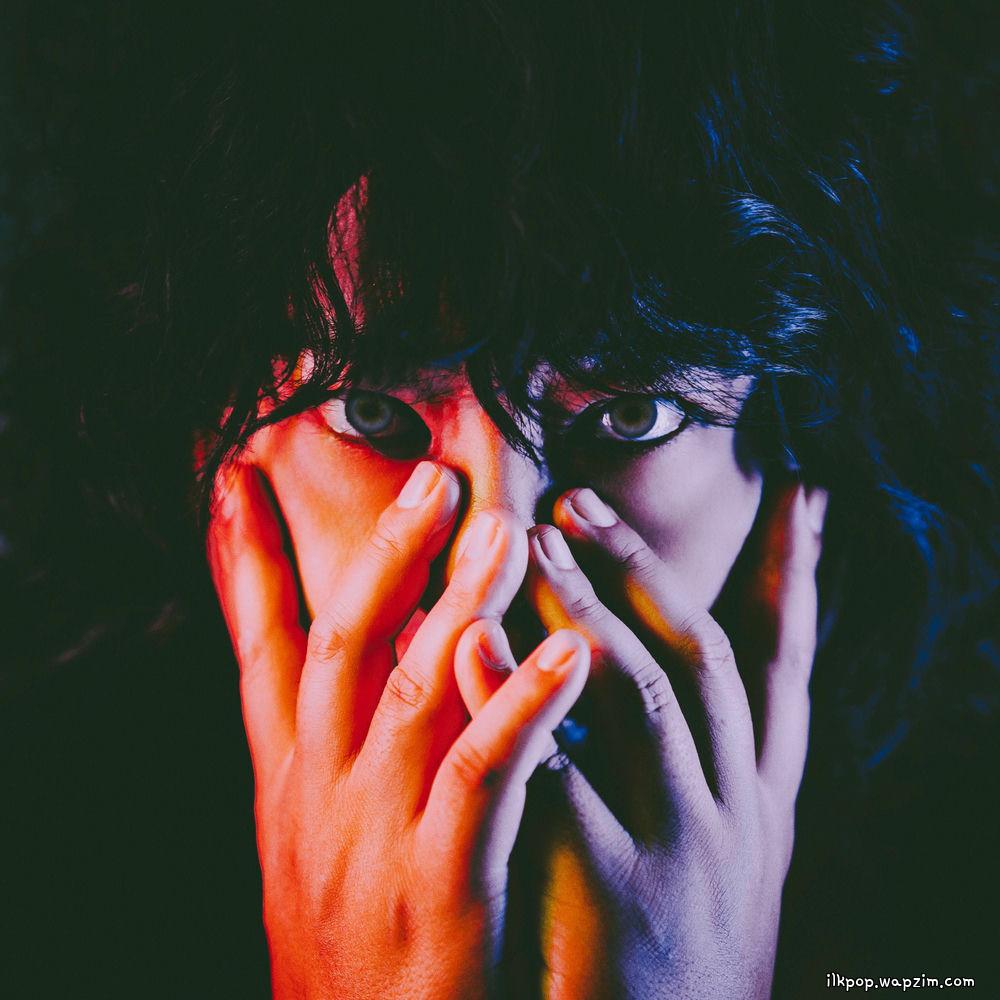 YouAePo - 세상타령 (Gakseori Taryeong World Lament) cover art on Wallkpop