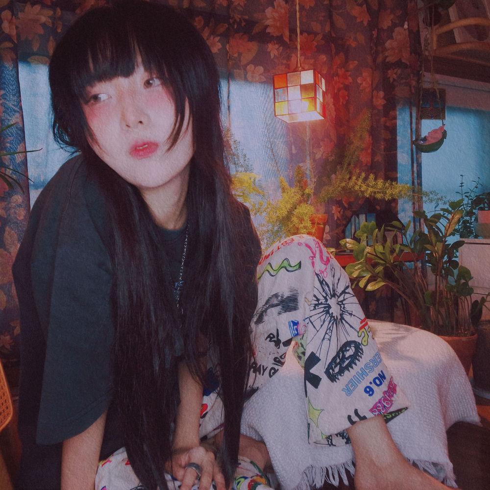 Yumewanaii - 또 비가와 (It's Raining) (Prod. By Seo Mary) cover art on Wallkpop